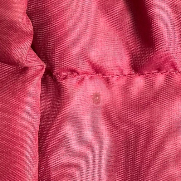 Cabela’s Premier Northern Goosedown 650 Red Puffer Vest Women’s Small - Picture 5 of 6